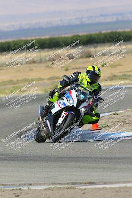 media/May-29-2022-Lets Ride (Sun) [[e8986be515]]/B Group/1020am (Outside Grapevine)/